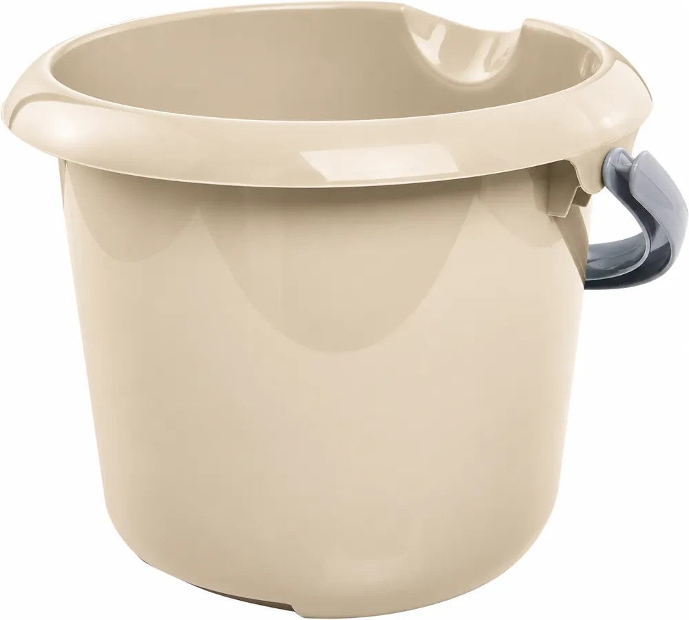 Nova 10L Measuring Bucket with Pour Spout